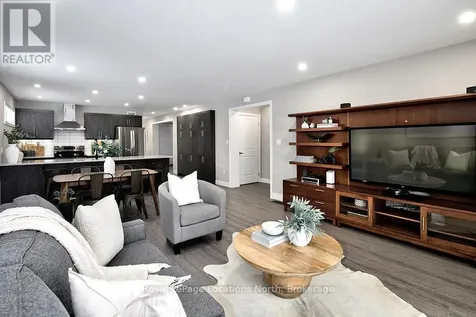17 Elgin Street South Blue Mountains ON N0H 2P0