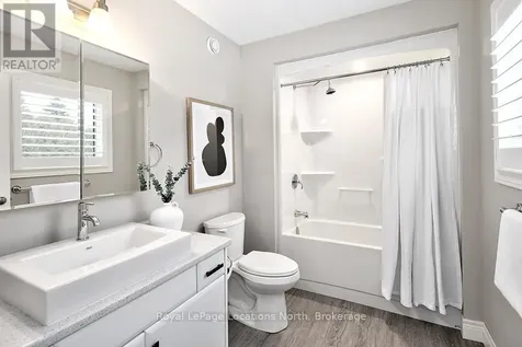 17 Elgin Street South Blue Mountains ON N0H 2P0