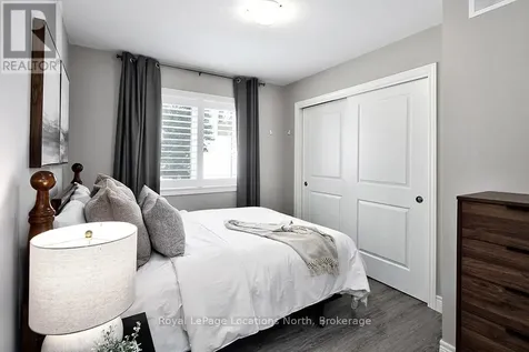17 Elgin Street South Blue Mountains ON N0H 2P0