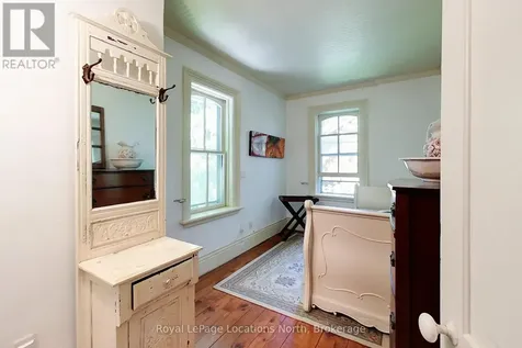 44 Parkview Avenue Meaford ON N4L 1E5