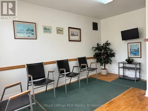 1514 9th Avenue East Owen Sound ON N4K 3G1