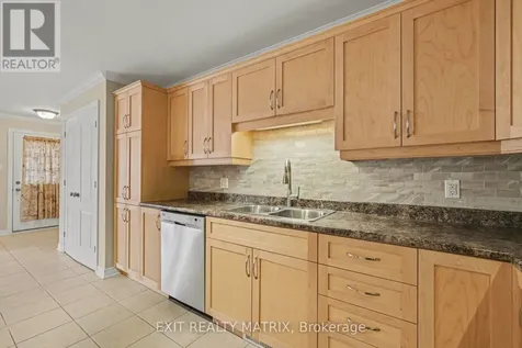 856 Notre-dame Street Russell ON K0A 1W0