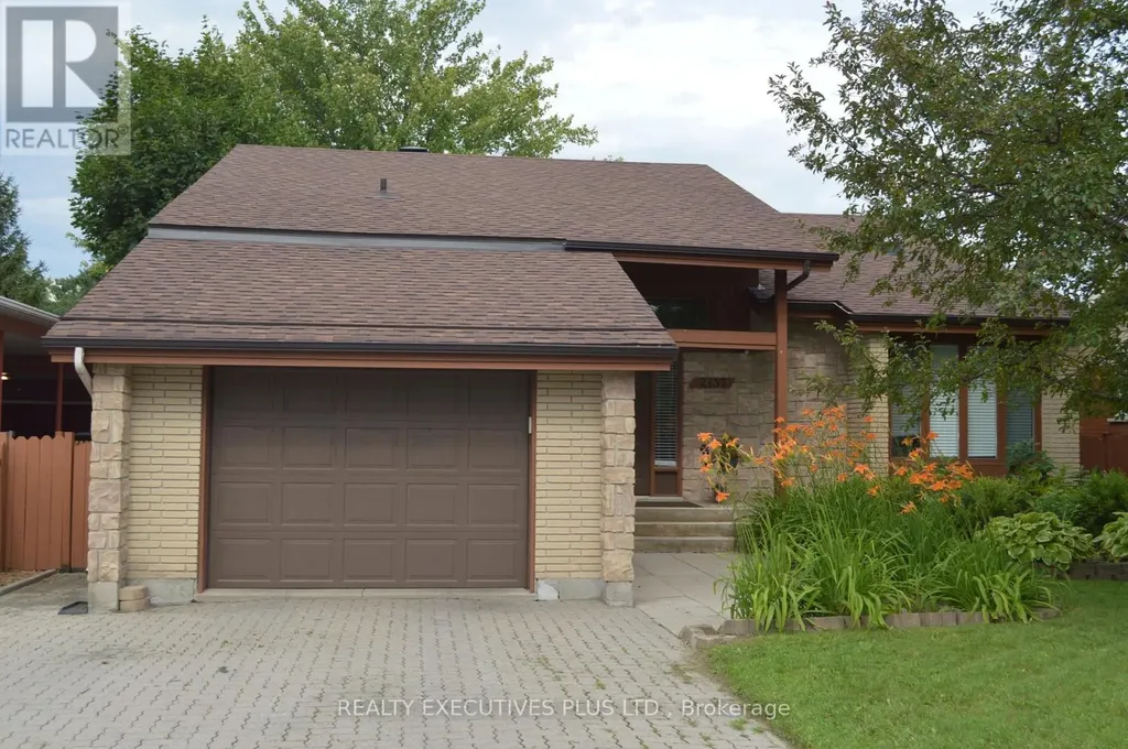 2157 Boyer Road Ottawa ON K1C 1R5