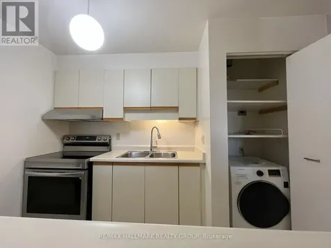 214 Viewmount Drive Ottawa ON K2E 7X3