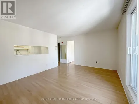 214 Viewmount Drive Ottawa ON K2E 7X3
