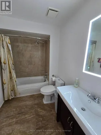 61 Hawley Crescent Ottawa ON K2M 1T4