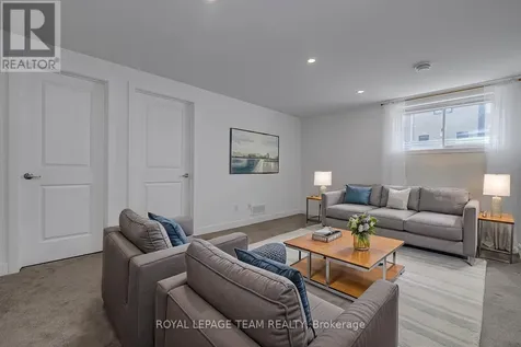 822 Chipping Circle Ottawa ON K4M 0E7
