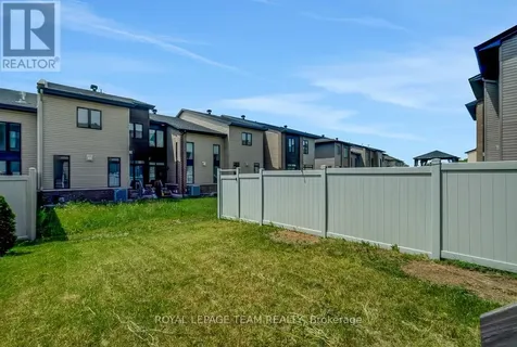 822 Chipping Circle Ottawa ON K4M 0E7