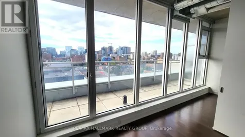 354 Gladstone Avenue Ottawa ON K2P 0R4