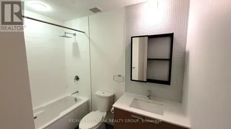 354 Gladstone Avenue Ottawa ON K2P 0R4