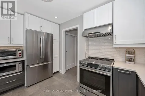 1426 Cheverny Crescent Ottawa ON K4A 3C8