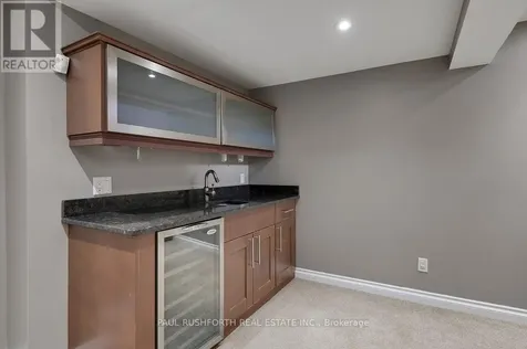 145 Arrowwood Drive Ottawa ON K2S 2G3