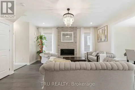344 Sweetclover Way Ottawa ON K4A 1E6
