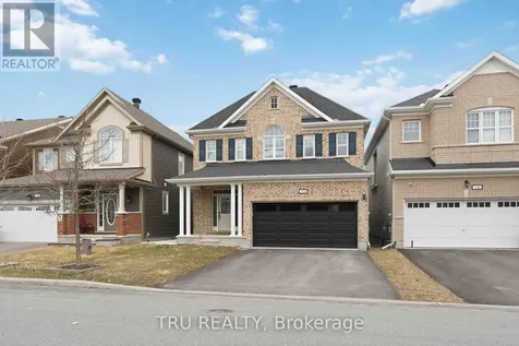 344 Sweetclover Way Ottawa ON K4A 1E6