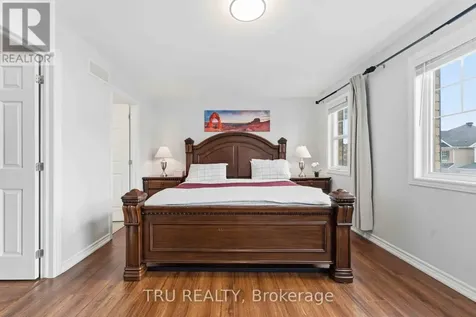 344 Sweetclover Way Ottawa ON K4A 1E6