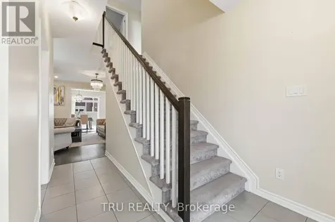 344 Sweetclover Way Ottawa ON K4A 1E6