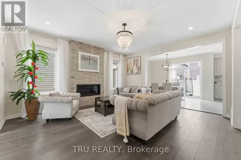 344 Sweetclover Way Ottawa ON K4A 1E6