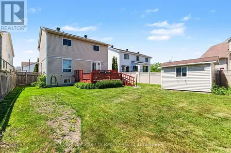 27 Bramblegrove Crescent Ottawa ON K1T 3G1
