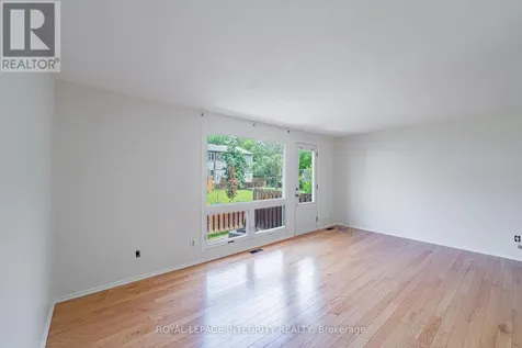 32C Benlea Drive Ottawa ON K2G 4A8
