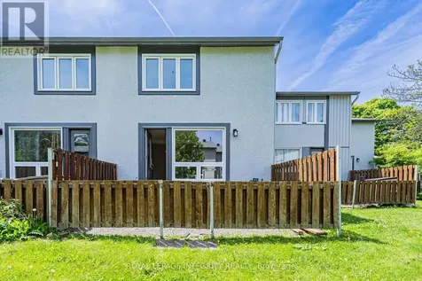 32C Benlea Drive Ottawa ON K2G 4A8