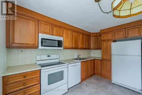 32C Benlea Drive Ottawa ON K2G 4A8