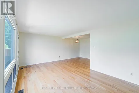 32C Benlea Drive Ottawa ON K2G 4A8
