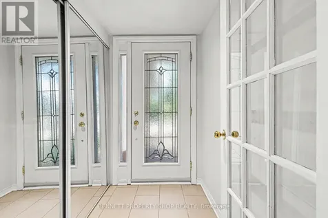 82 Emerald Meadows Drive Ottawa ON K2M 2L6