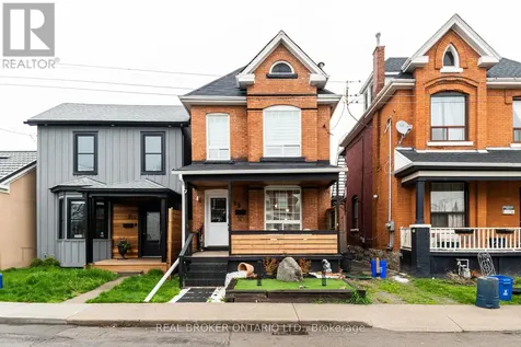 19 Century Street Hamilton (landsdale) ON L8L 1V7