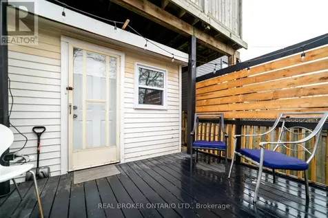 19 Century Street Hamilton (landsdale) ON L8L 1V7