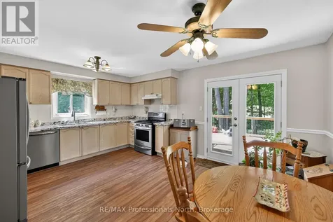 48 Fairway Crescent Wasaga Beach ON L9Z 1B8
