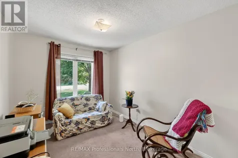 48 Fairway Crescent Wasaga Beach ON L9Z 1B8
