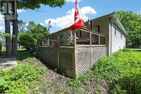 48 Fairway Crescent Wasaga Beach ON L9Z 1B8
