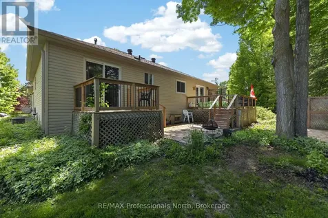 48 Fairway Crescent Wasaga Beach ON L9Z 1B8