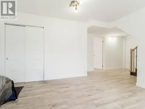 3814 Lakeside Drive South Glengarry ON K0C 1Z0