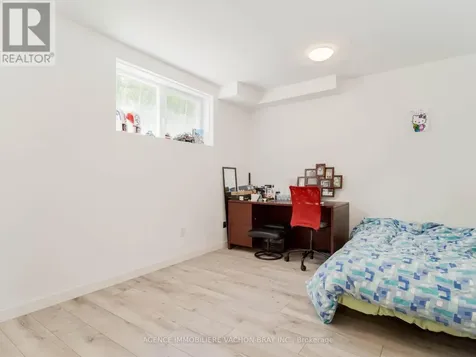 3814 Lakeside Drive South Glengarry ON K0C 1Z0