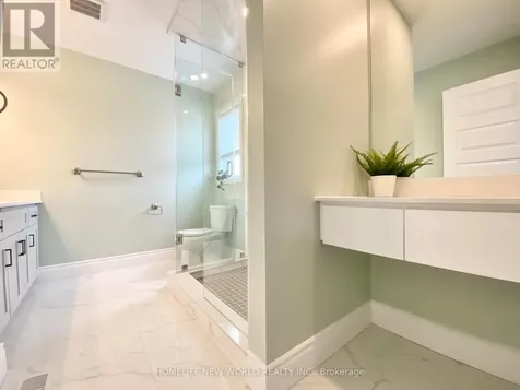 70 Mclean Avenue Collingwood ON L9Y 4B3