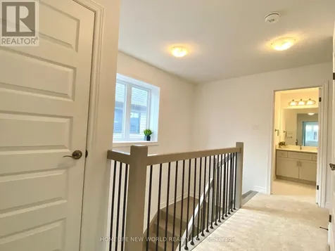 70 Mclean Avenue Collingwood ON L9Y 4B3