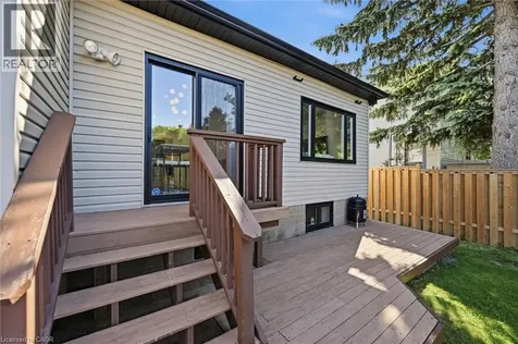 205 Dumbarton Avenue Hamilton ON L8K 5C2
