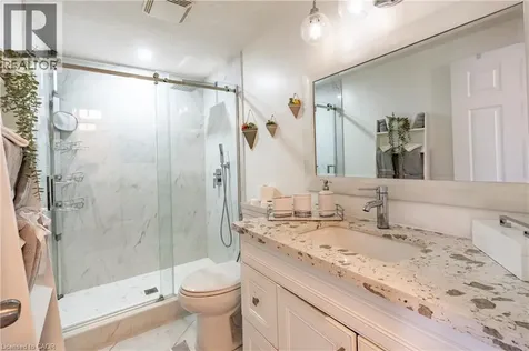 18 Madeleine Street Kitchener ON N2R 1V5