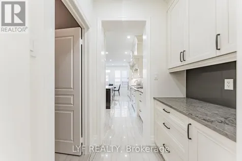 7 Seager Street Richmond Hill ON L4S 0H1