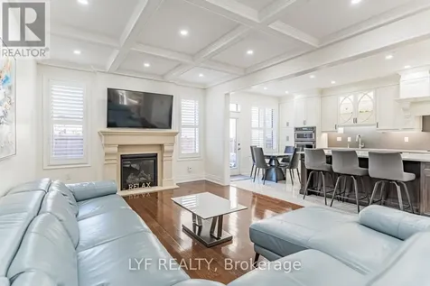 7 Seager Street Richmond Hill ON L4S 0H1