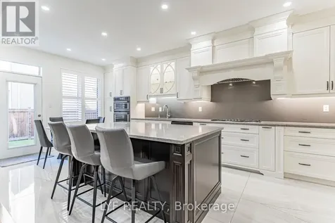 7 Seager Street Richmond Hill ON L4S 0H1