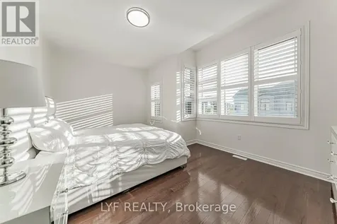 7 Seager Street Richmond Hill ON L4S 0H1