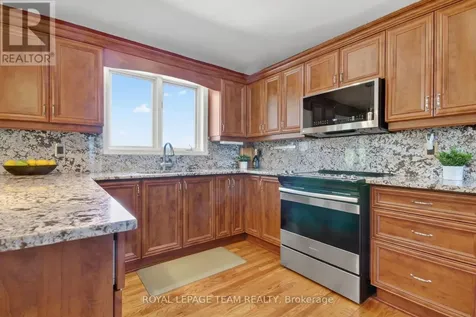 2456 Garmil Crescent Ottawa ON K0A 2T0