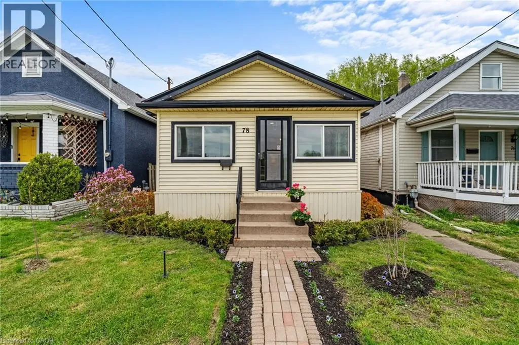 78 Haynes Avenue St. Catharines ON L2R 3Z3
