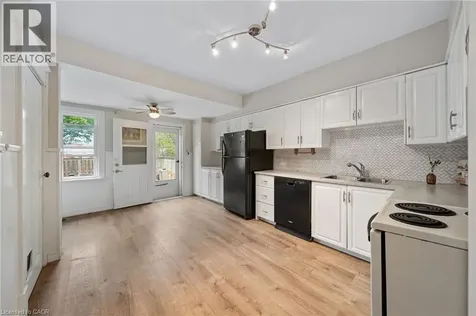 78 Haynes Avenue St. Catharines ON L2R 3Z3