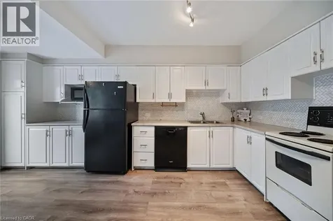 78 Haynes Avenue St. Catharines ON L2R 3Z3