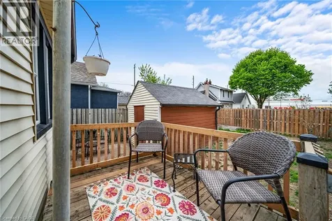 78 Haynes Avenue St. Catharines ON L2R 3Z3