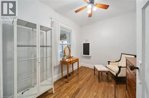 78 Haynes Avenue St. Catharines ON L2R 3Z3