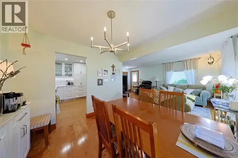 22 Turner Drive Sarnia ON N7S 4L1